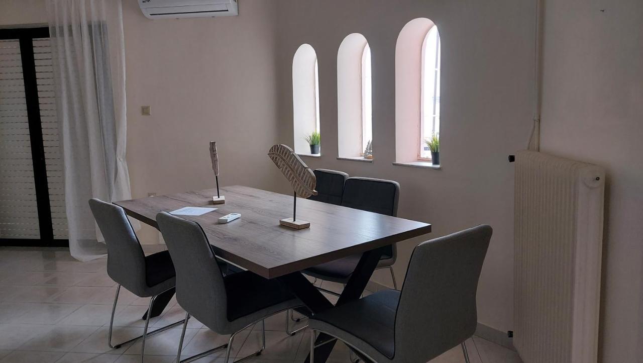 Dolphin 2 Apartment อาร์เตมีดา ภายนอก รูปภาพ